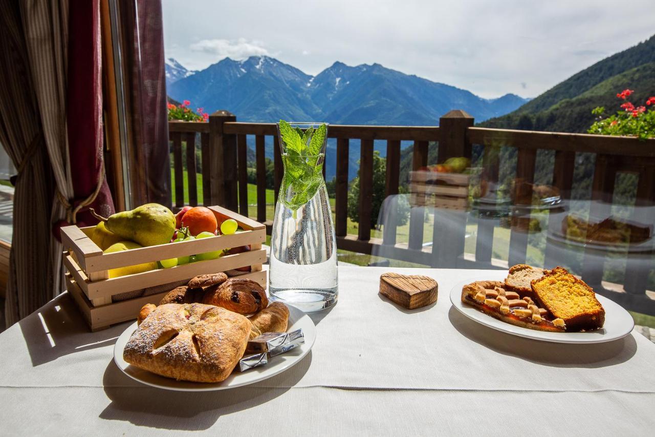 Отель Silou Retreat Champdepraz Экстерьер фото
