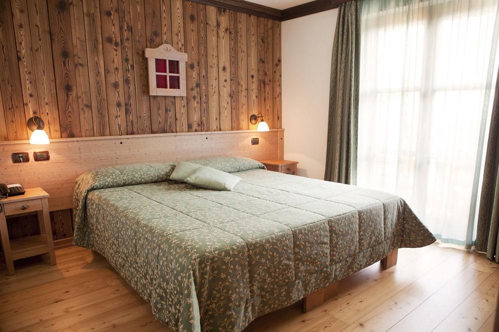 Отель Silou Retreat Champdepraz Экстерьер фото