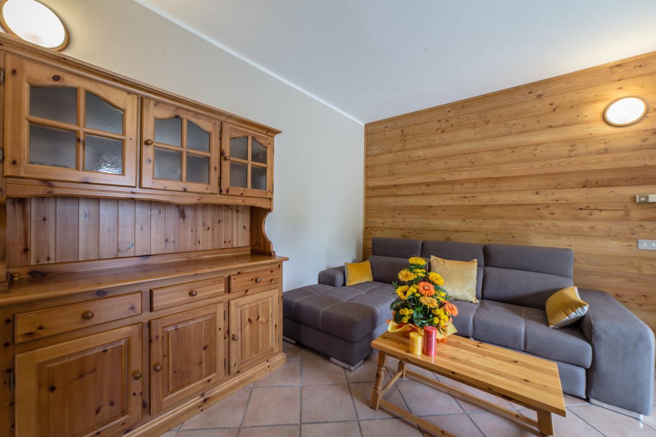 Отель Silou Retreat Champdepraz Экстерьер фото